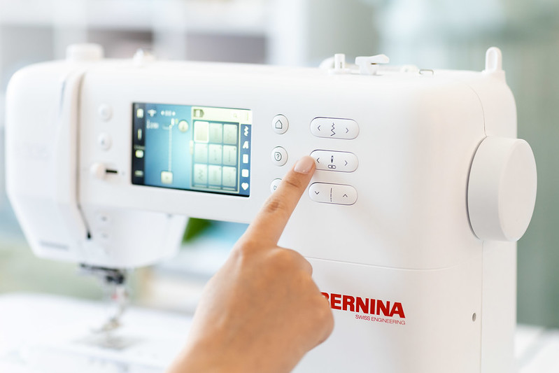 Bernina 325 2nd Generation