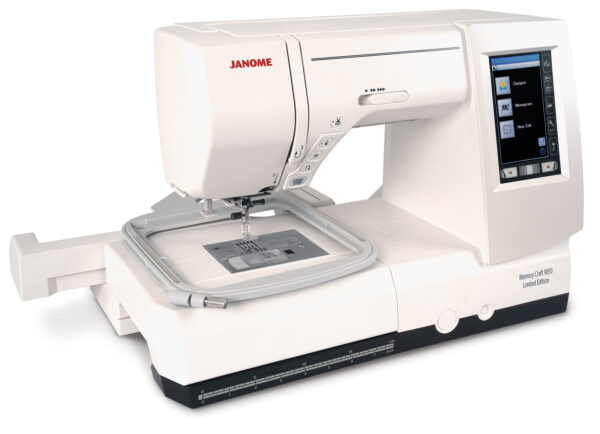 Janome Memory Craft 9850LE
