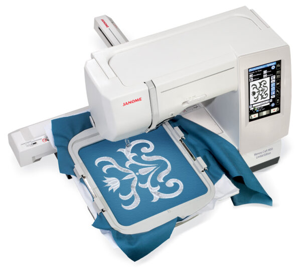 Janome Memory Craft 9850LE