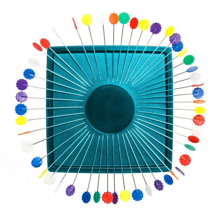 Zirkel Magnetic Pincushion in Turquoise