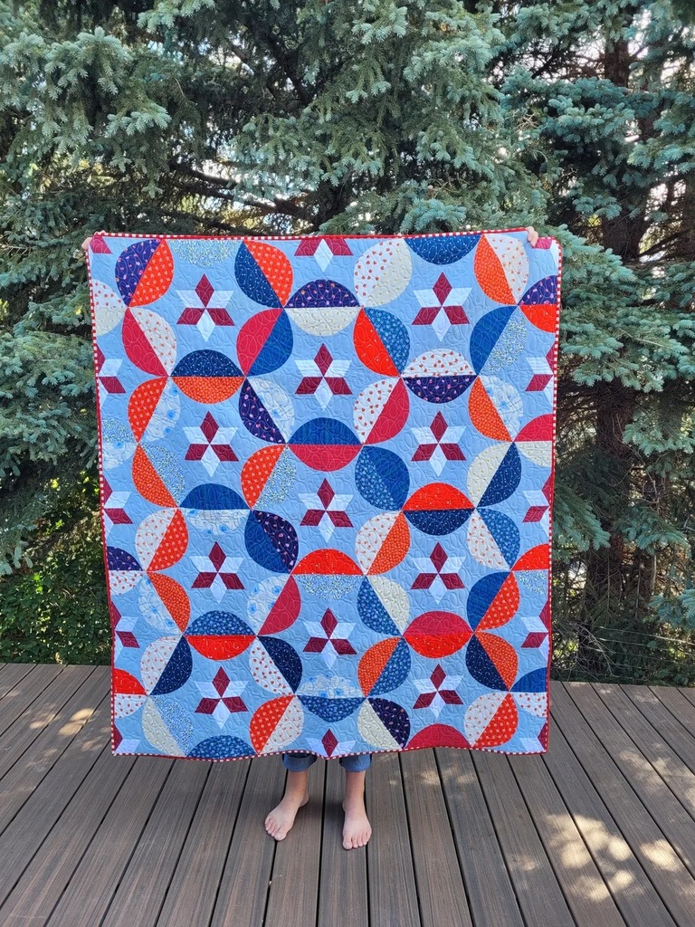 Helix Nebula by Crinkly Quilts