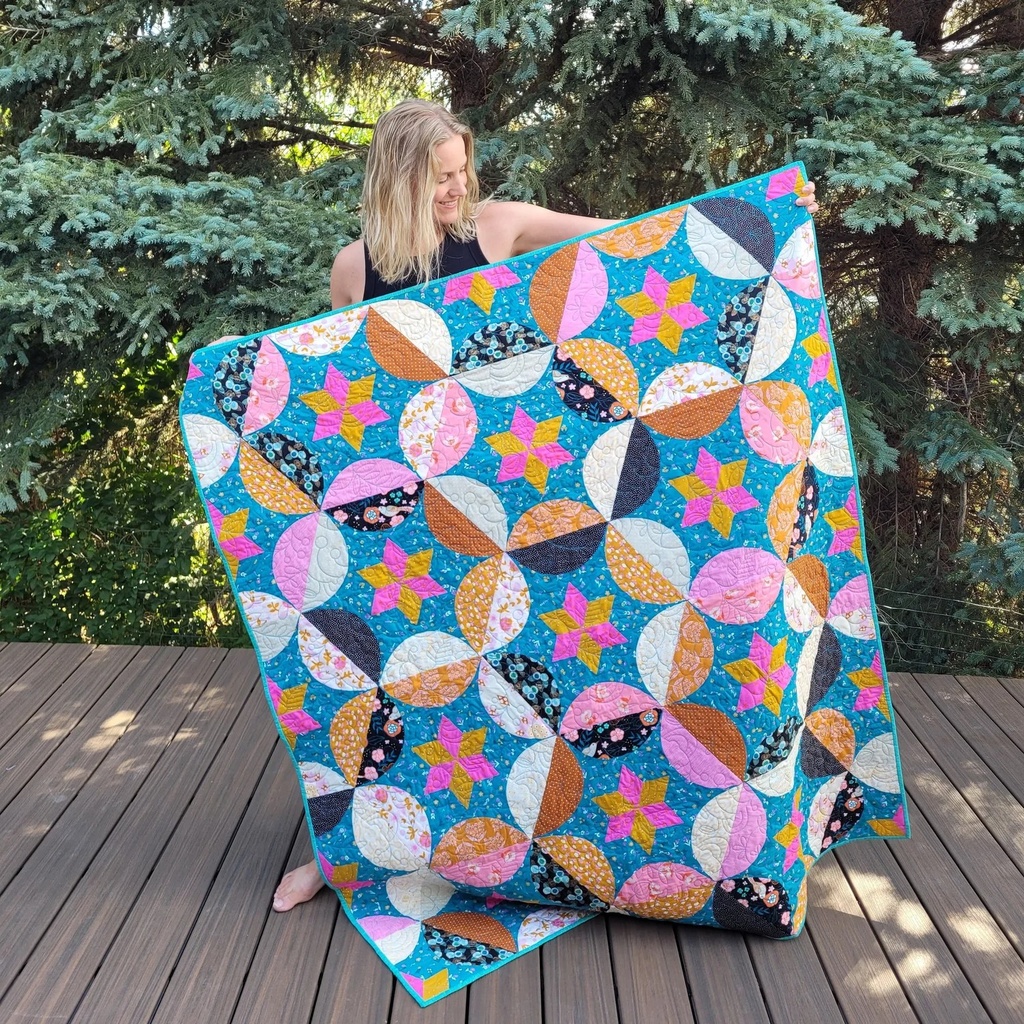 Helix Nebula by Crinkly Quilts
