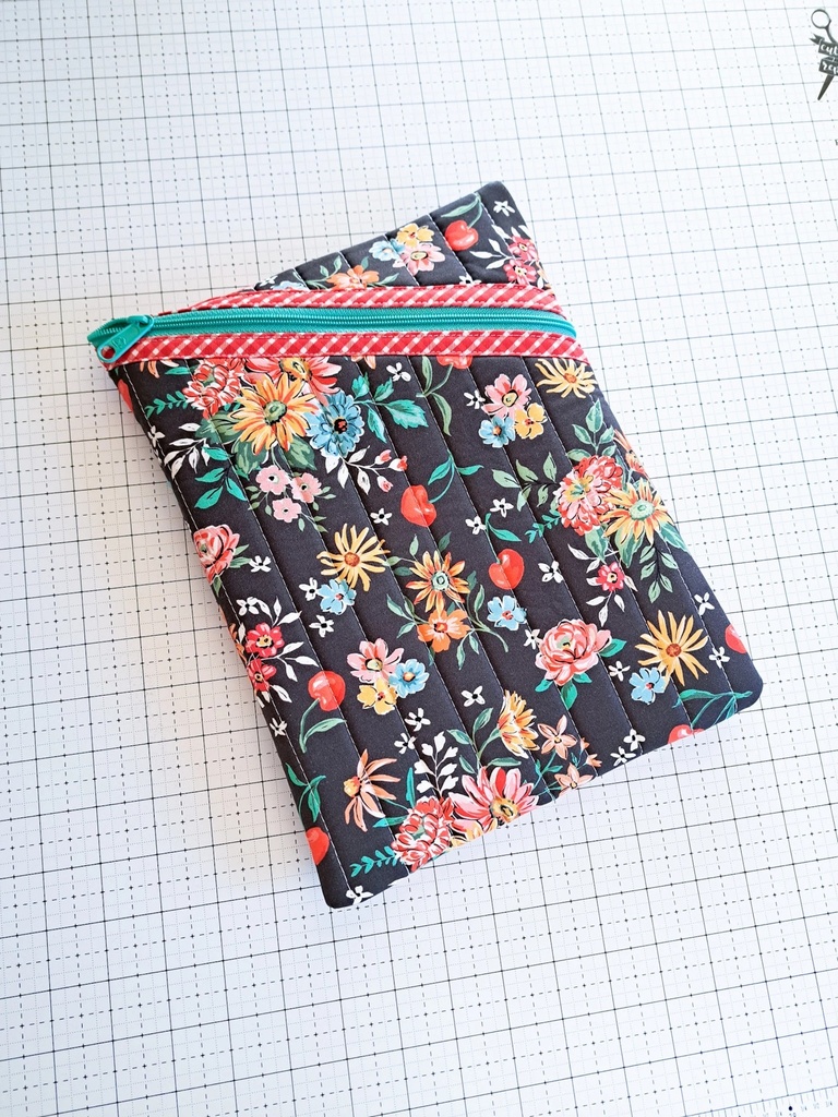 Hemmingway Pouch by Kristina Brinkerhoff