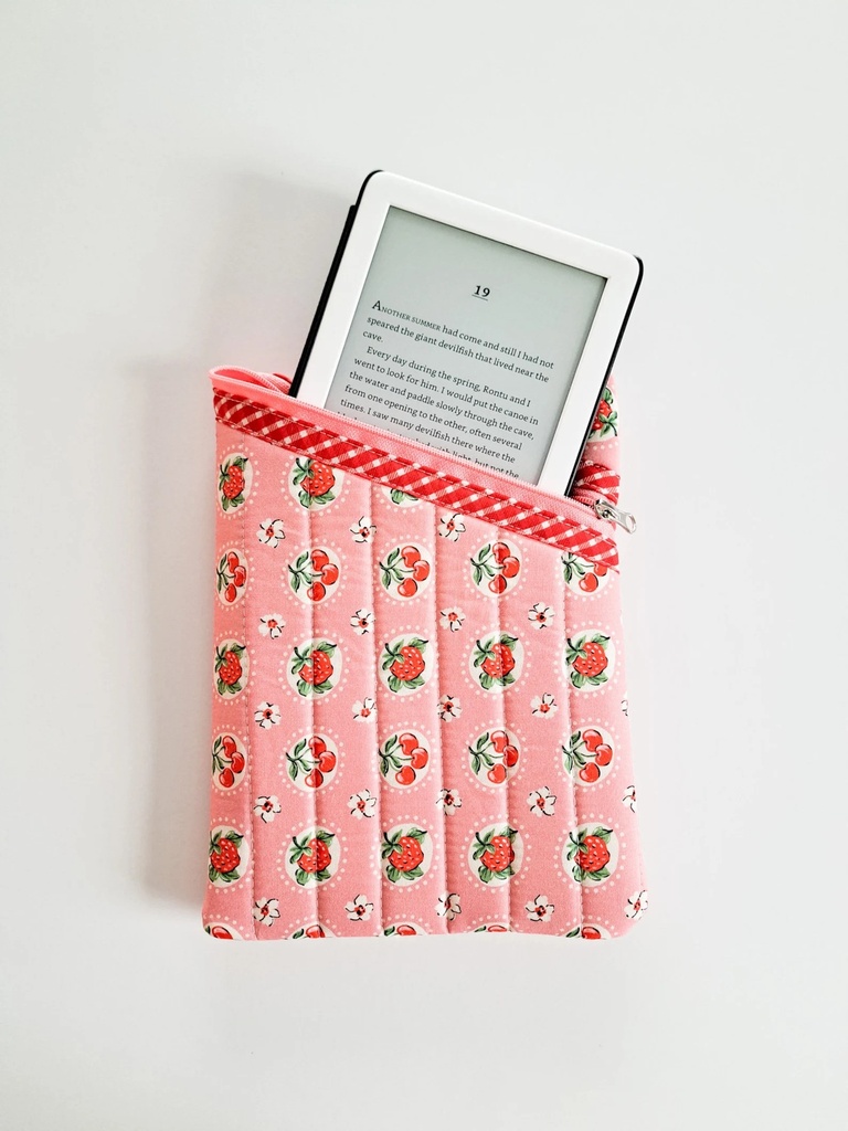 Hemmingway Pouch by Kristina Brinkerhoff