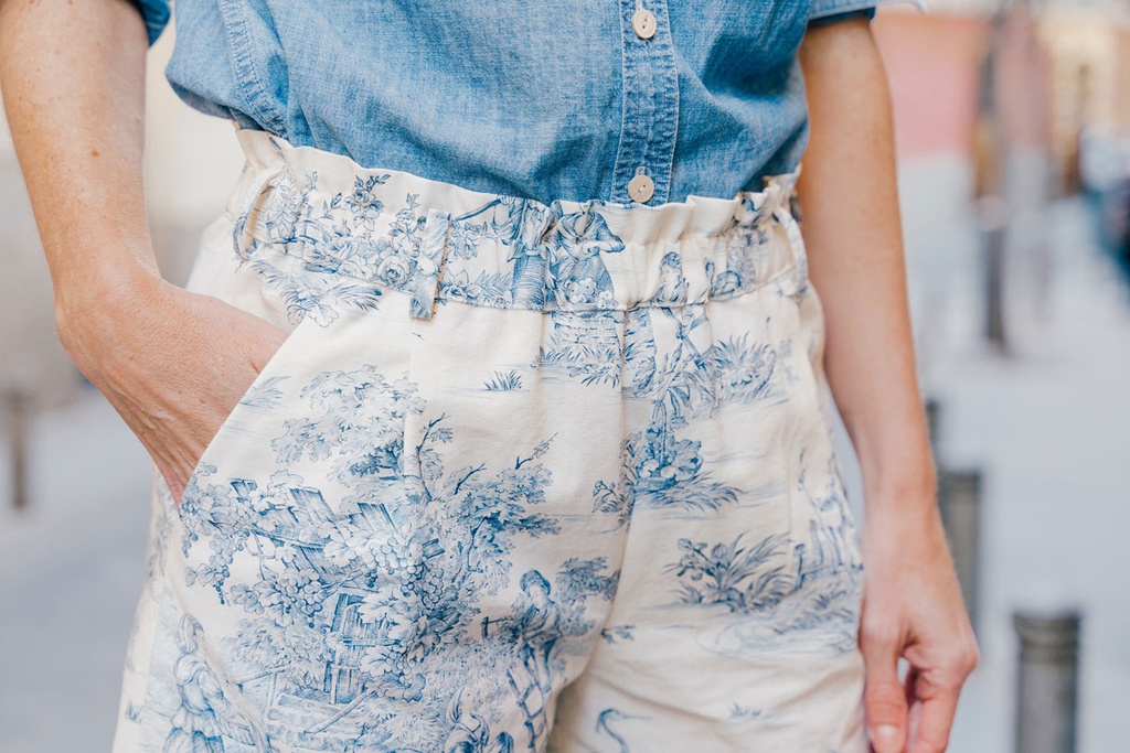 Paper Pattern - Lisboa Walking Shorts by Liesl & Co.