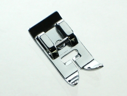 Janome Zig Zag Foot 5mm - Low Shank Front Load
