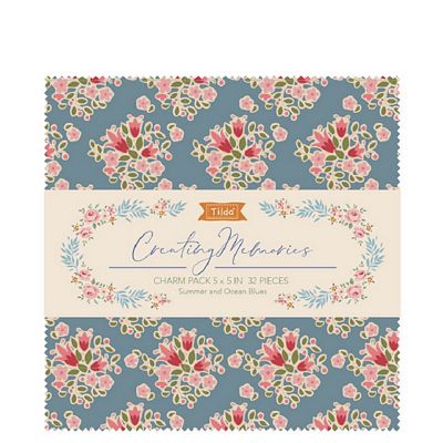 Creating Memories by Tilda - Charm Pack in Summer