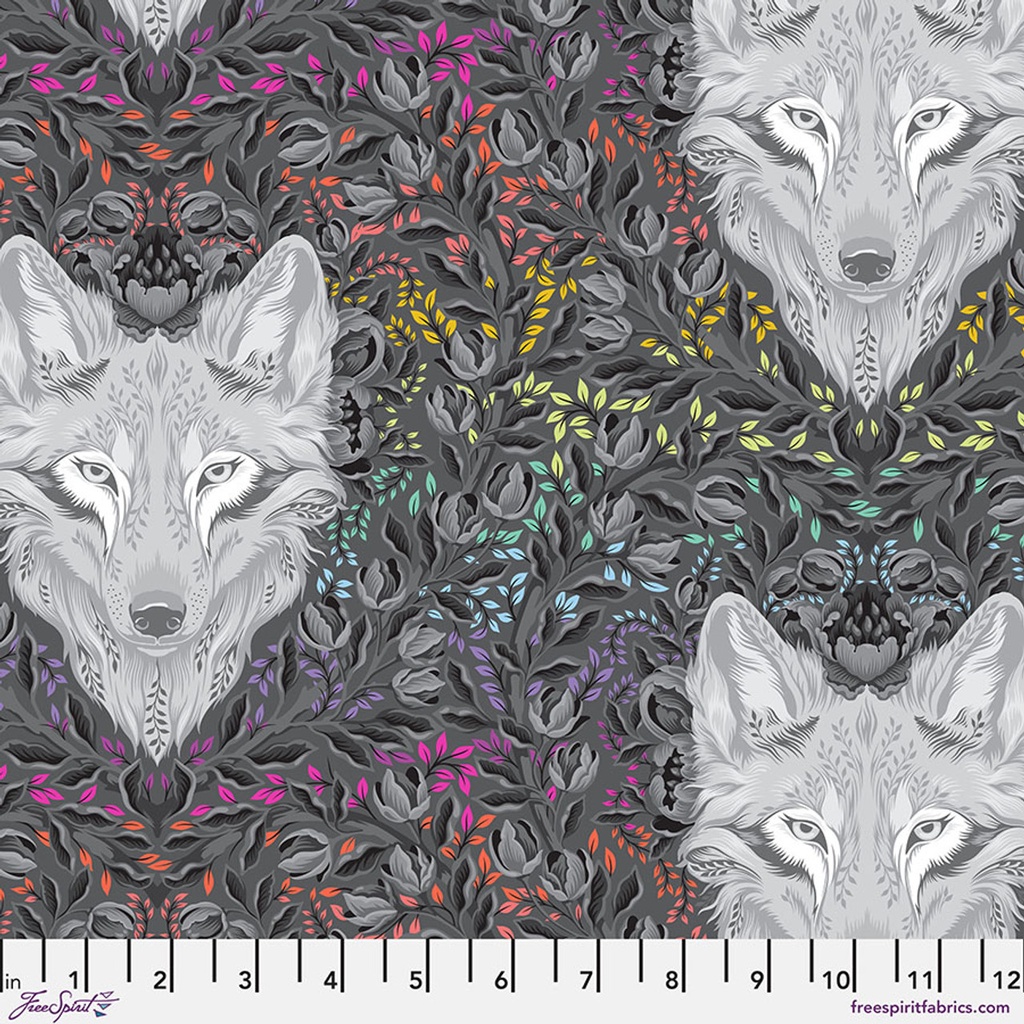 Graywork by Tula Pink - Wolf of Pink Street in Carbon