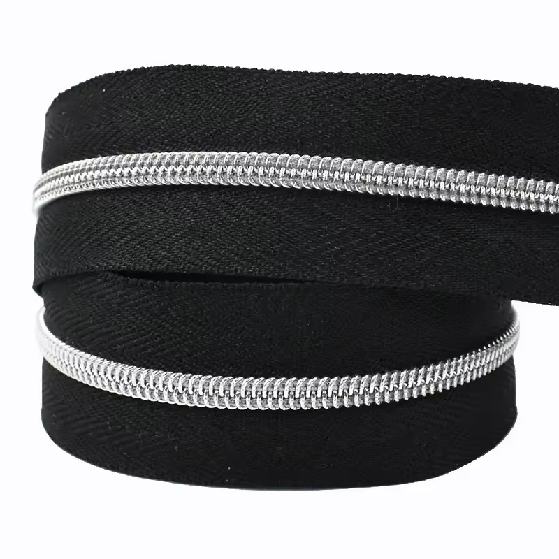 Zipper by the Yard Solid w/ Silver Teeth - 2 Yards