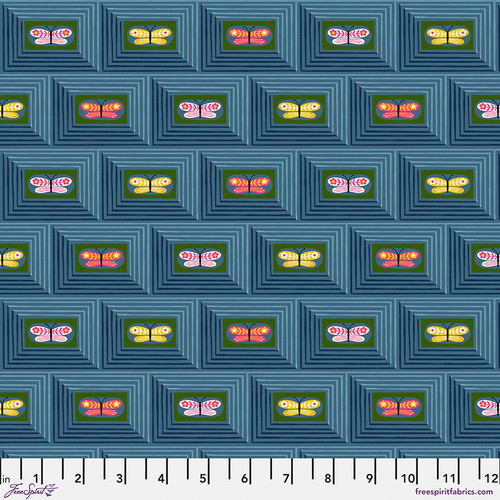 [PWCD124.XCORNFLOWER] Magic Makers by Cori Dantini - Buddy Fly in Cornflower