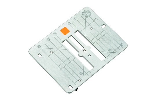 [033339.71.07] Bernina Straightstitch & Cutwork Plate 7 Series